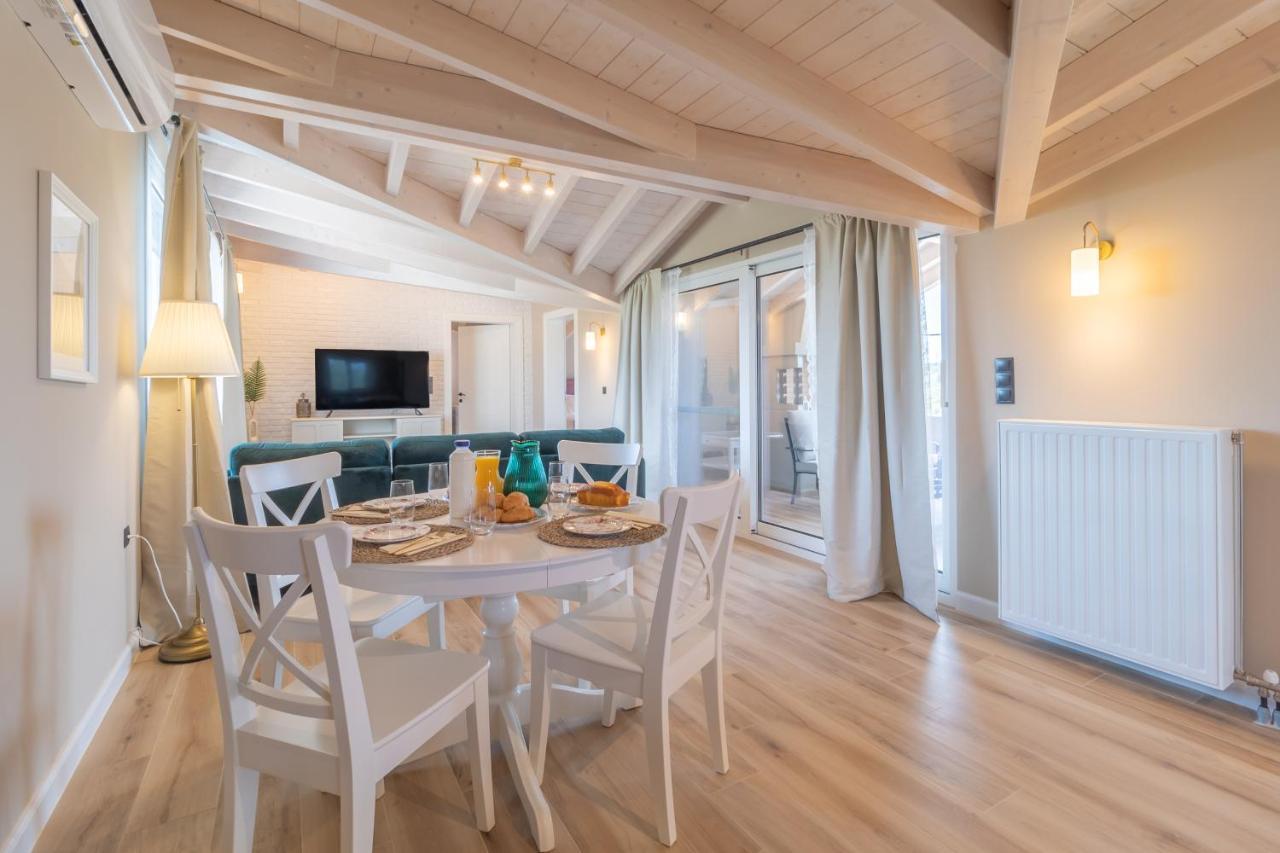 Melena Premium Suites Roda  Exterior photo